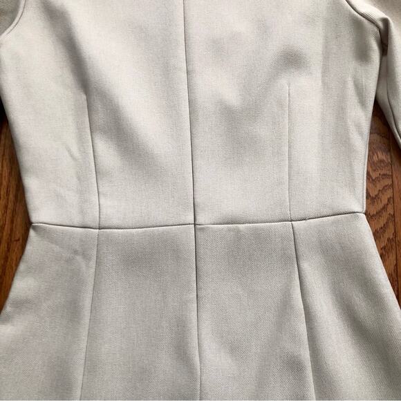 AliceLulu Fit & Flare 3/4 Sleeves Tan Crepe Solid Dress Women’s Size S - Picture 8 of 8